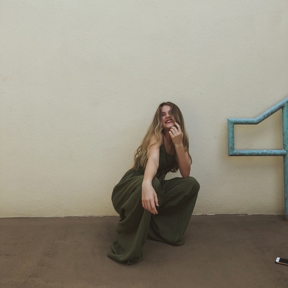 Meet your Posher, Riah